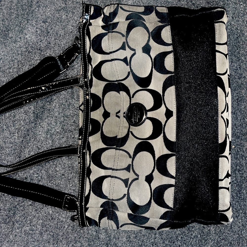 Large coach tote